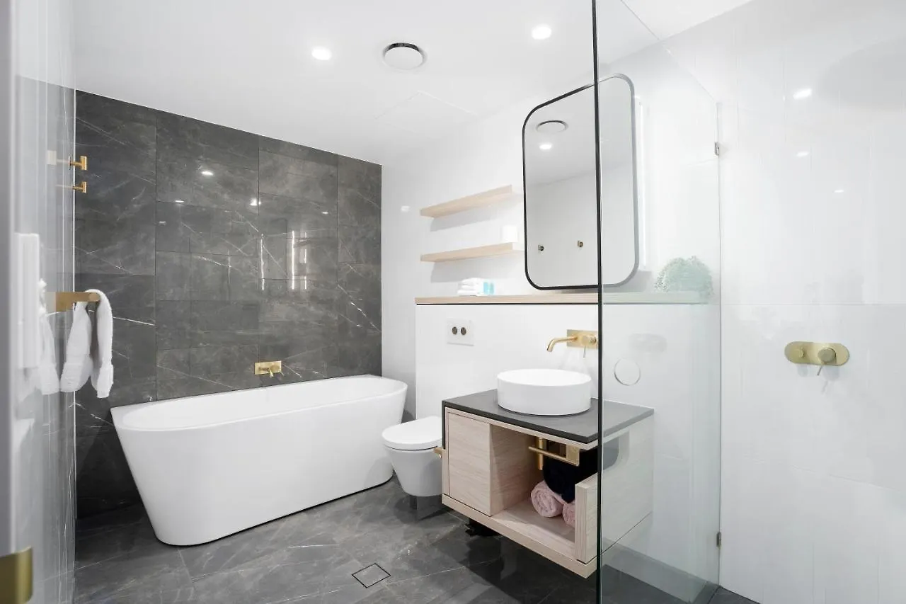 Cha Private Apt Ocean By Meriton Surfers Paradise Apartment Gold Coast Australia